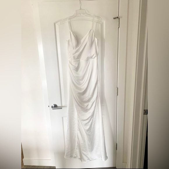 Brand New Ivory Wedding Dress - Picture 6 of 10